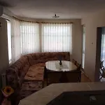 Semesterbostad шишкови